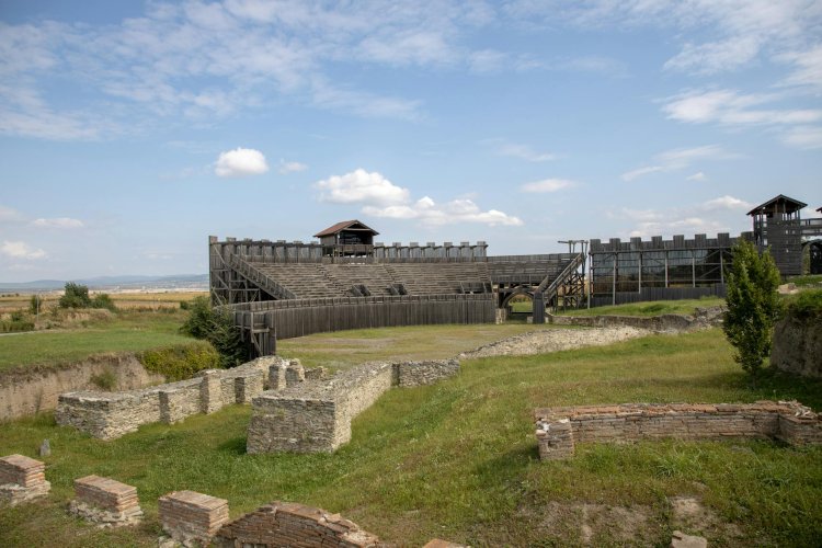 27 апартаментов в Глифаде на Эгейском побережье: ставка на юг Афин и инфраструктурный рост