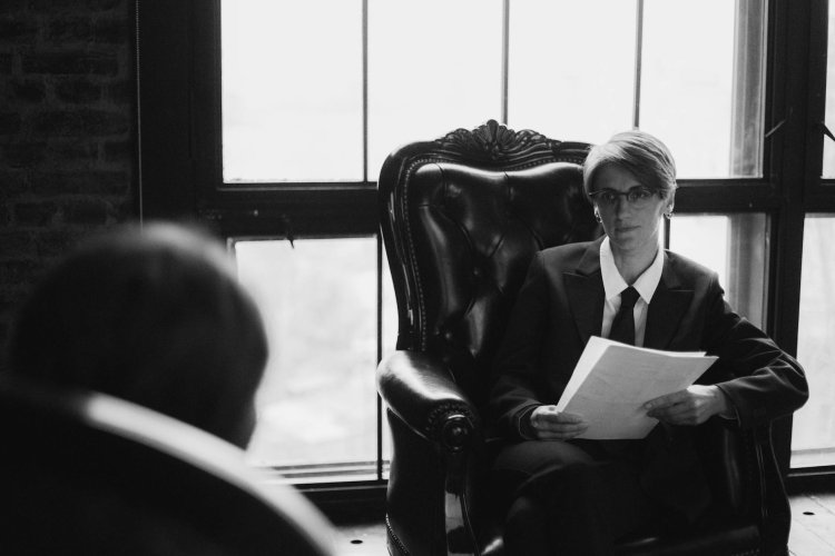 «Психология так же важна, как политика»: 10 вопросов на выходных с Ардой Сардадж